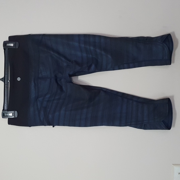 Lululemon Run: Top Speed Good Vibes Cropped Leggings - Picture 8 of 8